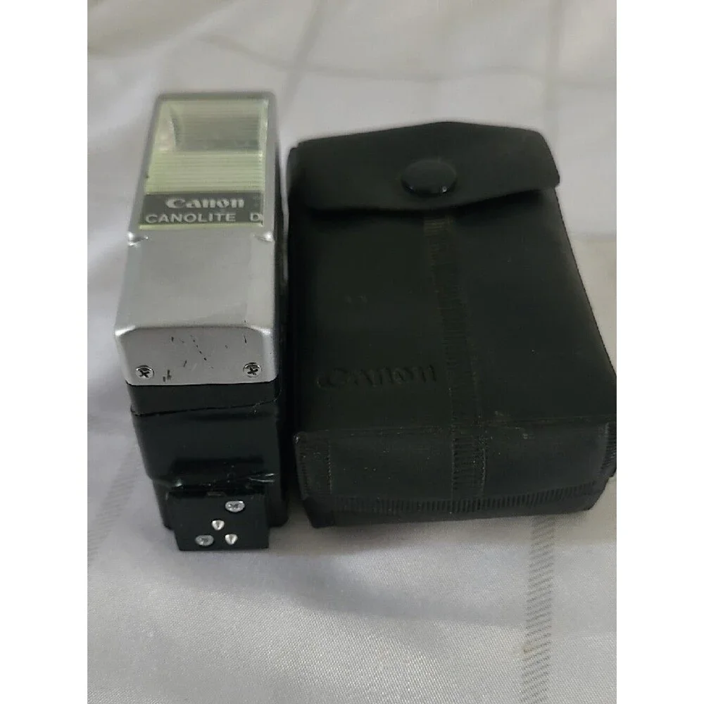 Canon Canolite D Flash Unit in Silver and Black Not Tested Parts Only